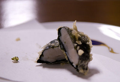 hottate (scallops) wrapped in a nori shell